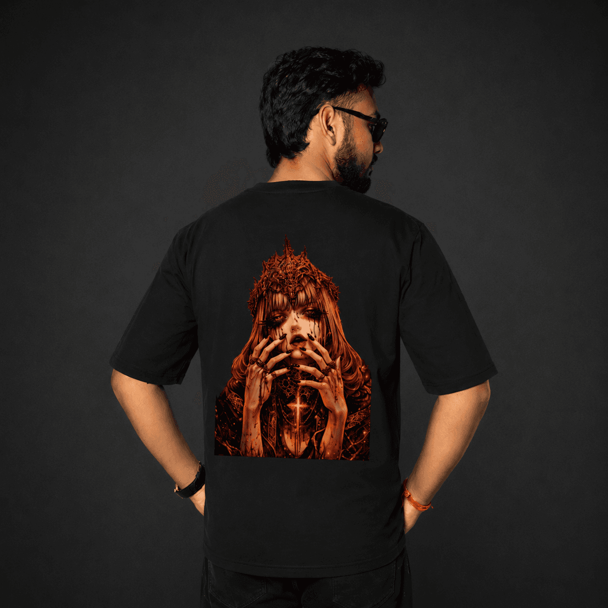 Crimson Divine Black oversized T-shirt